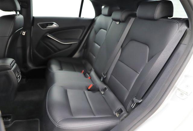Mercedes-Benz CLA 250 211PS 7G Shooting Brake Memory Leder