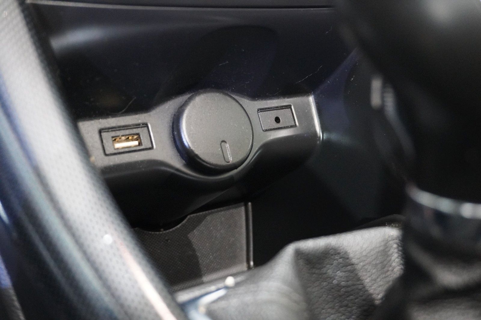 Fahrzeugabbildung Opel Cascada 2.0D INNOVATION BI-XENON/SHZ/SPORT/LEDER