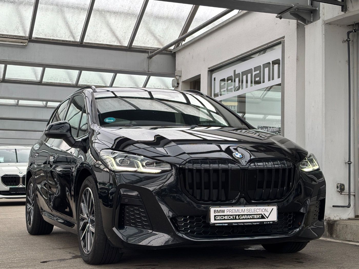 BMW 223d xDrive Active Tourer M-Sport 30 foto 2