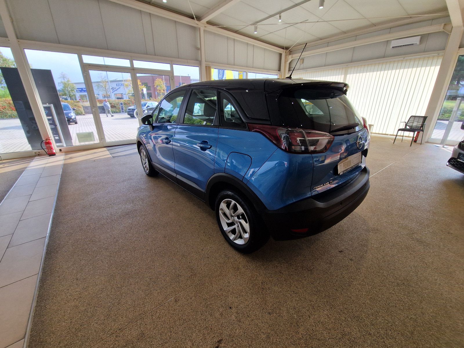 Fahrzeug 9 Fahrzeugabbildung Opel Crossland (X)