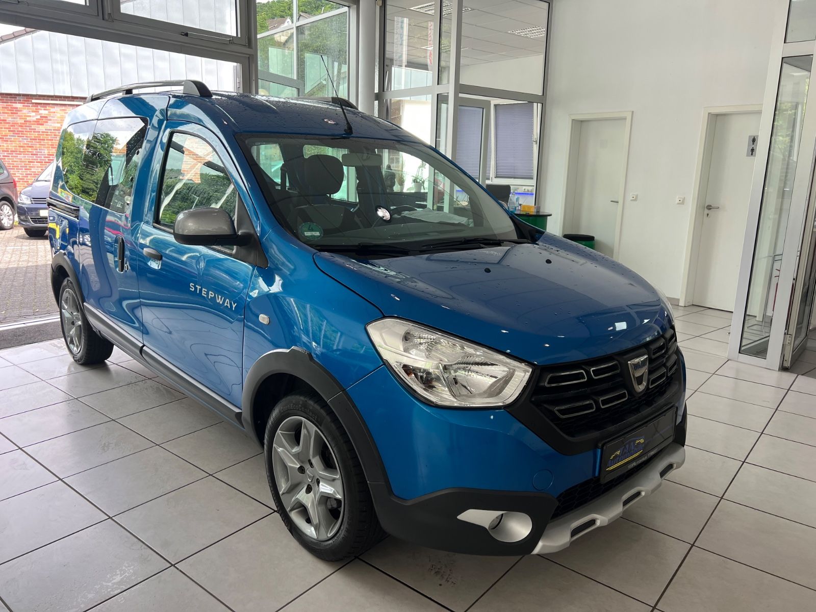 Fahrzeugabbildung Dacia Dokker Stepway*Kamera