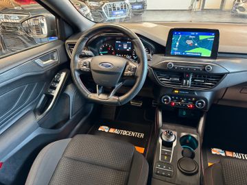 MYAUTOCENTER – Gebraucht- und Jahreswagen mit Werkstattservice in Pfaffenhofen Ford Focus *KEYLES*HEAD-UP*LKHZ*2-ZONEN*ACC*VOLL*