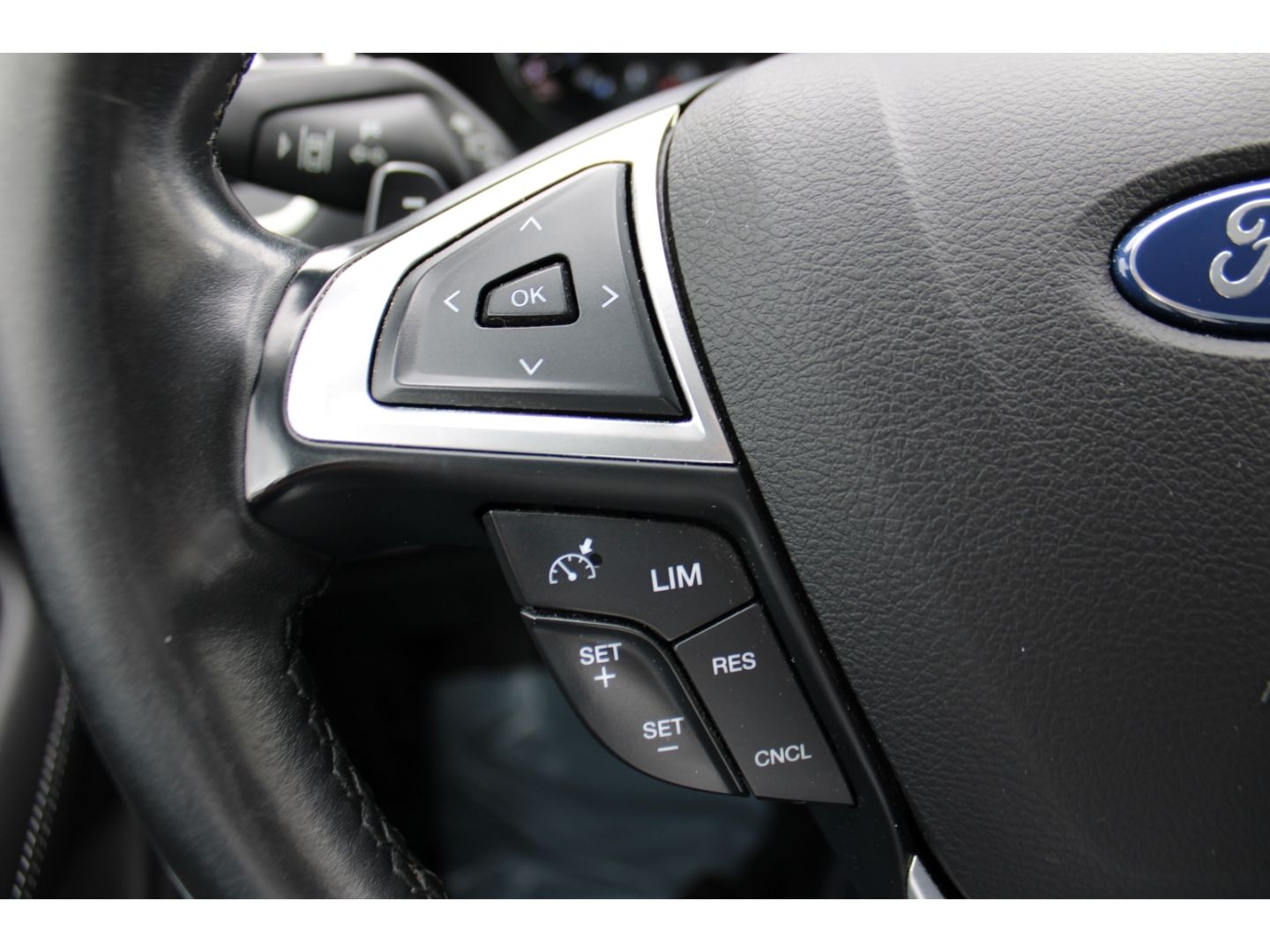 FORD S-Max Titanium 2.0 TDCi LED TWA GRA Winter-P. DA - Image 19