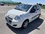 Suzuki SUZUKI ALTO - Suzuki Alto: Limousine