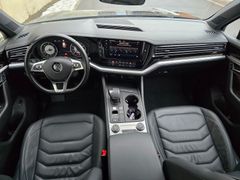 VW Touareg 4Motion R-line Black Edition 286PS