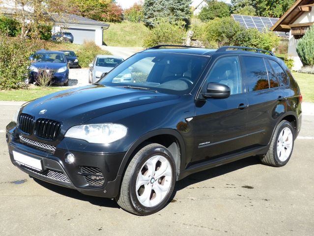 BMW X5 xDrive40d [AUTOMATIK/ALLRAD/AHK]