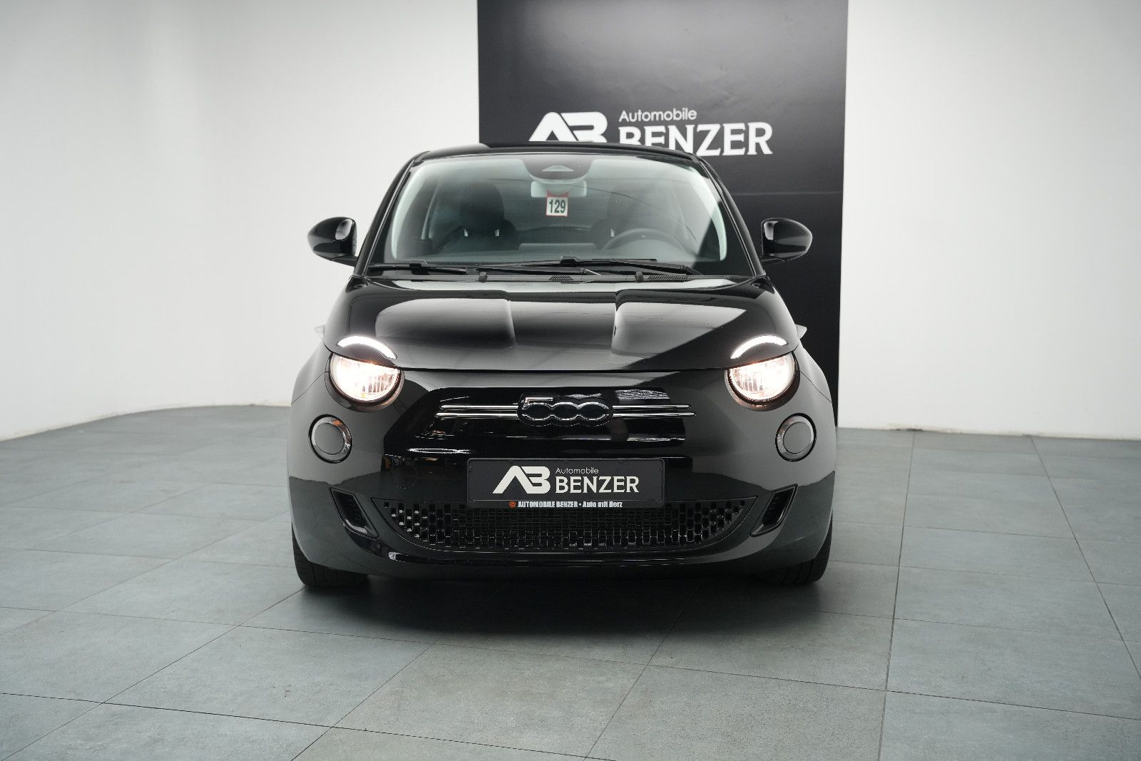 Fahrzeugabbildung Fiat 500e Icon *Navigation*Klima*Alexa*TOP