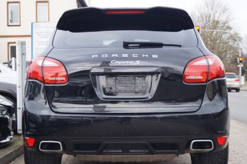 Porsche Cayenne - 7