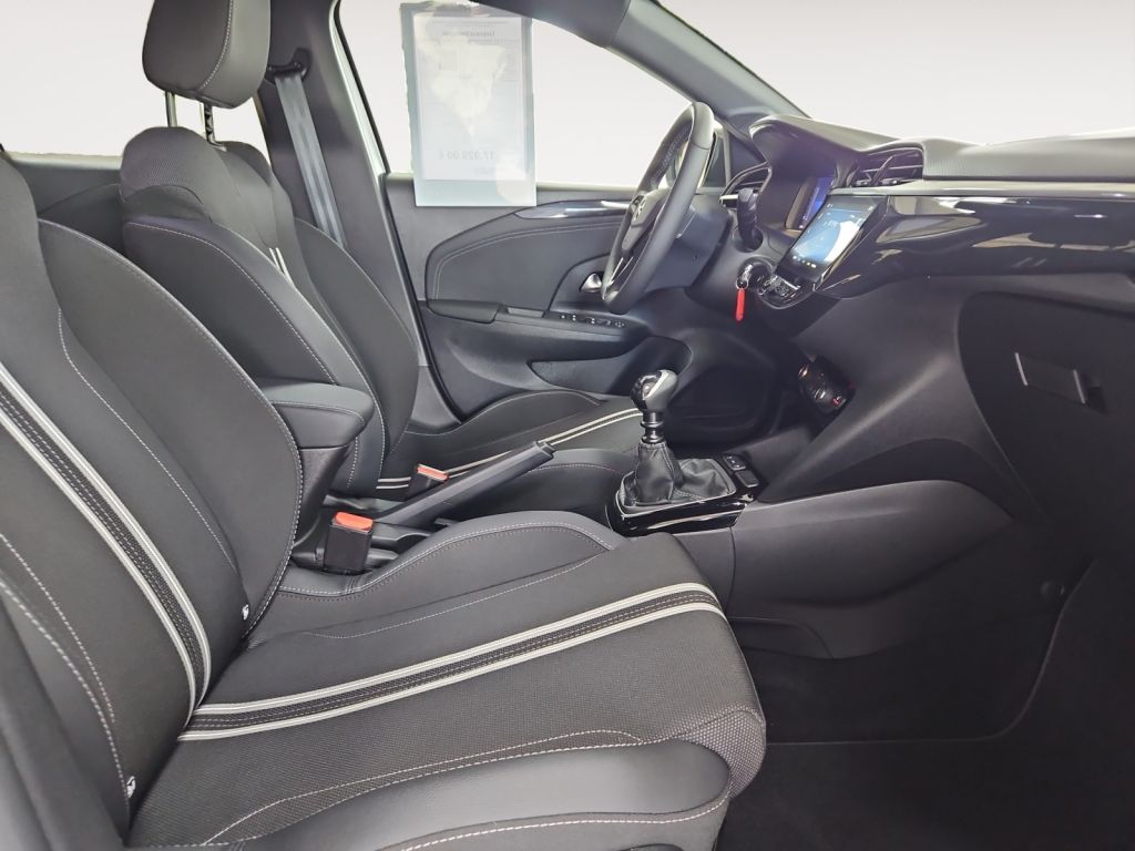 Fahrzeugabbildung Opel Corsa 1.2 GS Sitz/Lenkradheizung PDC vorn/hi LED