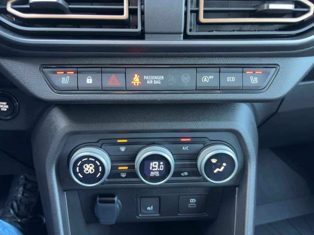 Fahrzeugabbildung Dacia Sandero Stepway Extreme TCe110 Cityp. + SHZ