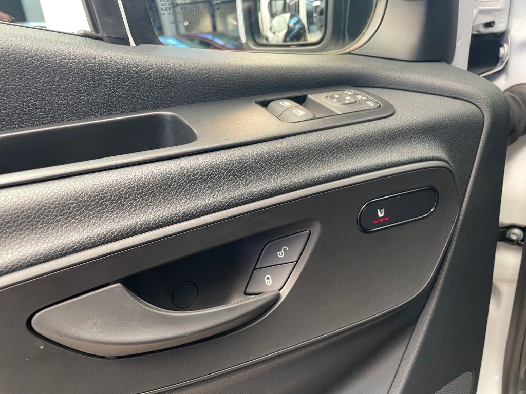 Fahrzeugabbildung Mercedes-Benz Sprinter 315 Kasten PRO L3H2 LED AHK Lenkradhzg
