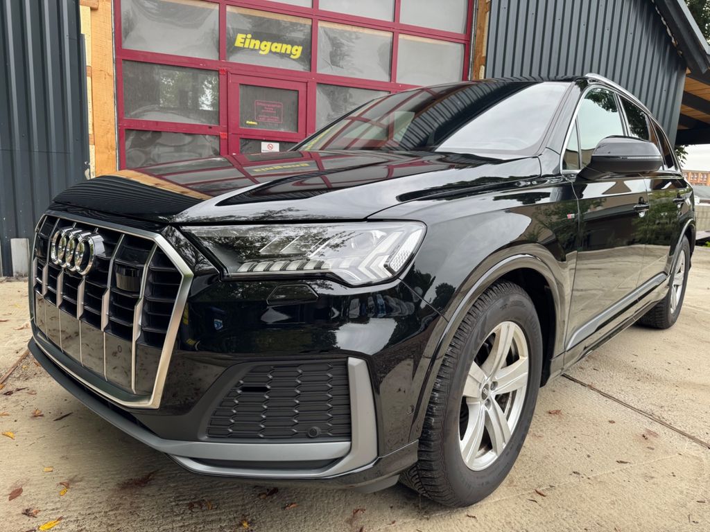 Image of Audi Q7