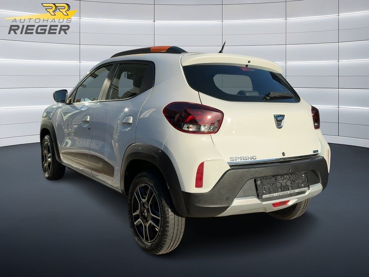 Fahrzeugabbildung Dacia Spring Electric Comfort Plus 45