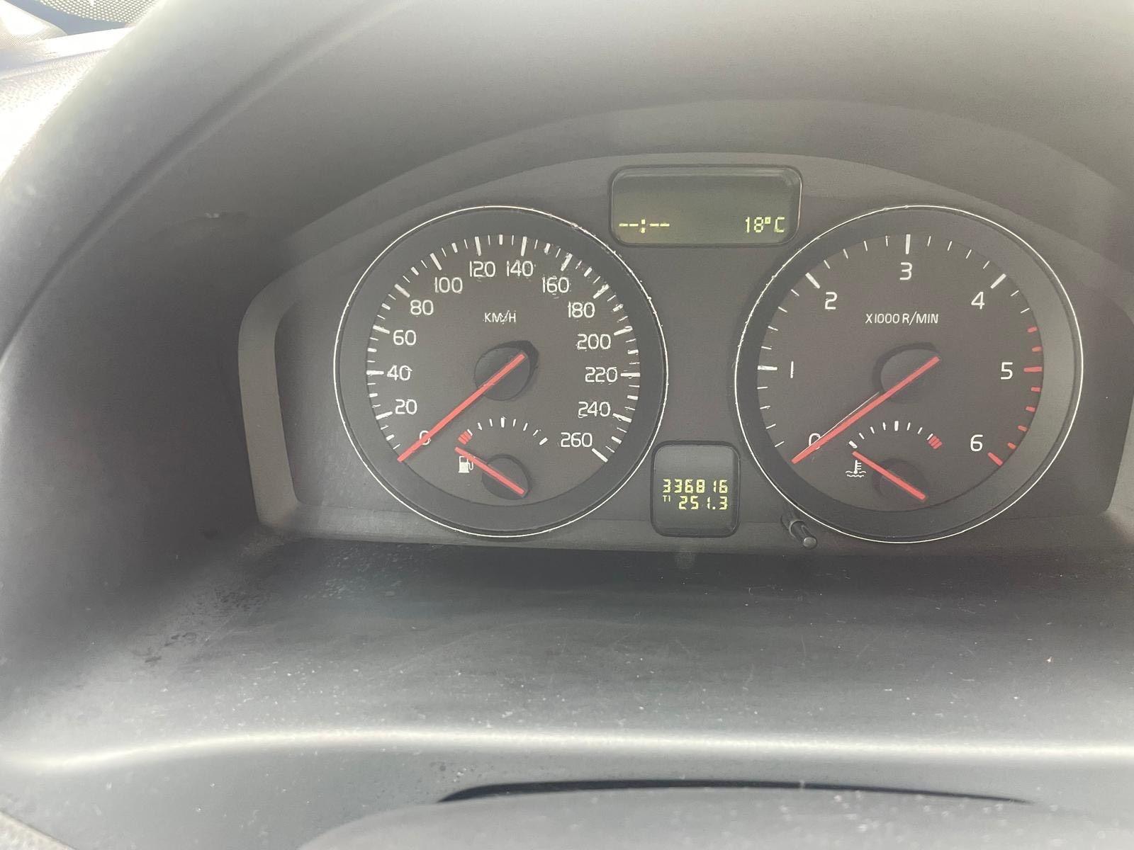 Volvo 340 2009 — photo 7