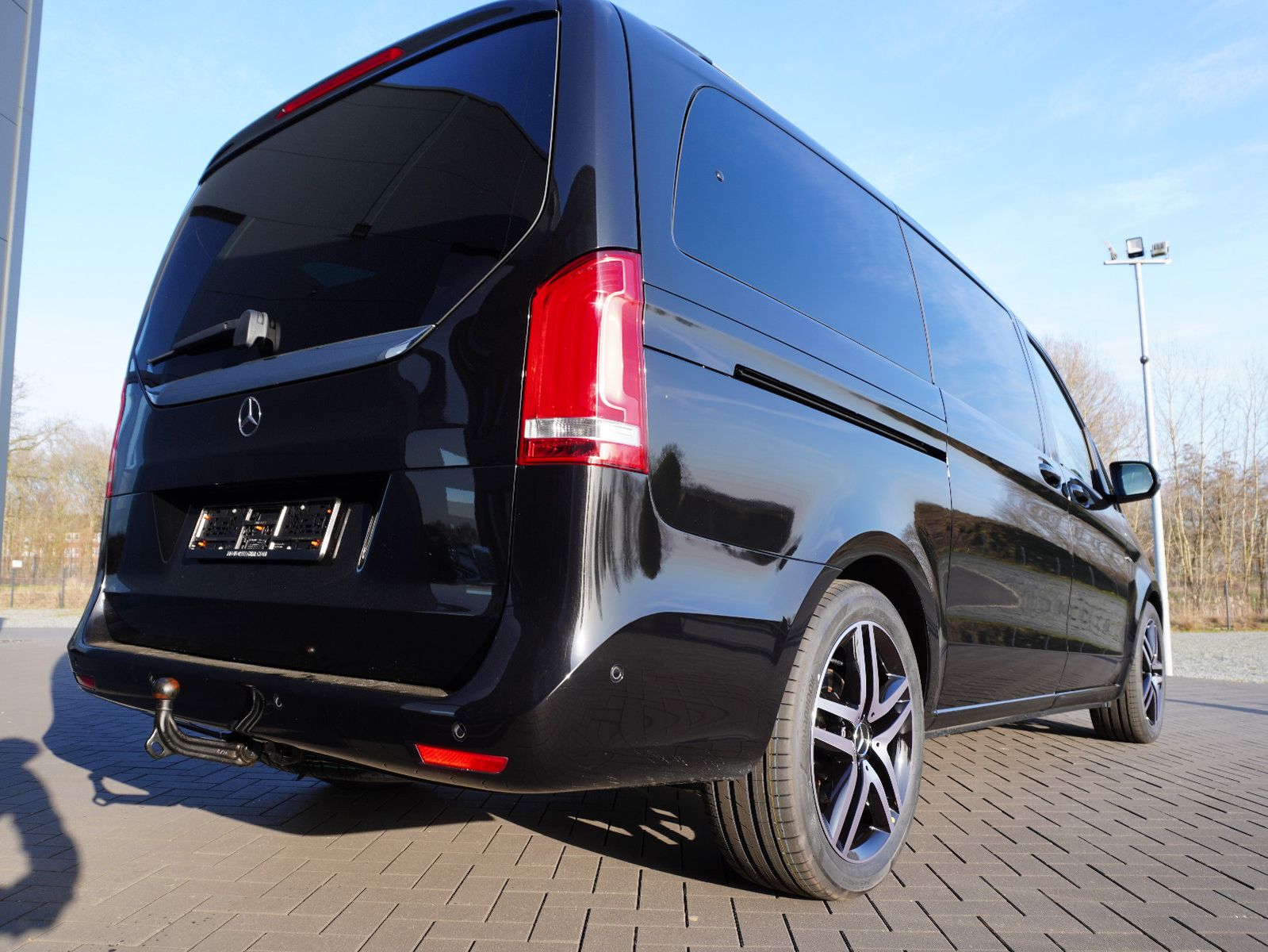 Fahrzeugabbildung Mercedes-Benz V 250 d EXCLUSIVE EDITION