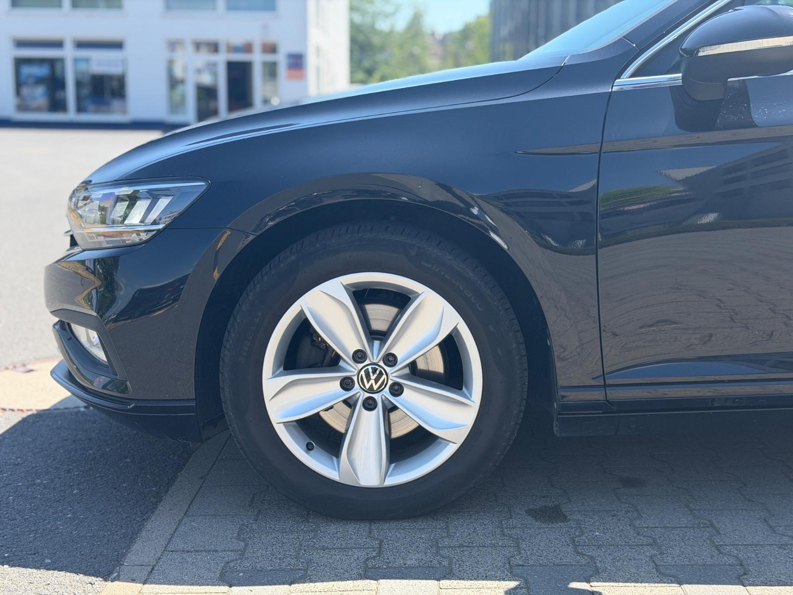 Volkswagen Passat Var. 4Motion DSG ACC Spur Kessy LED Kam, миниатюра 12