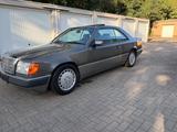 Mercedes-Benz Mercedes 300 CE  w124 fast voll Ausgestattet - Mercedes-Benz S 300 aus 1990
