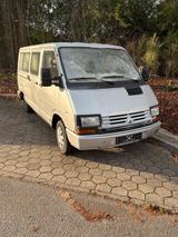 Renault Trafic*TÜV NEU*90.000km*Scheckheft... - Renault Trafic mit Benzin-Antrieb: Kleinbus