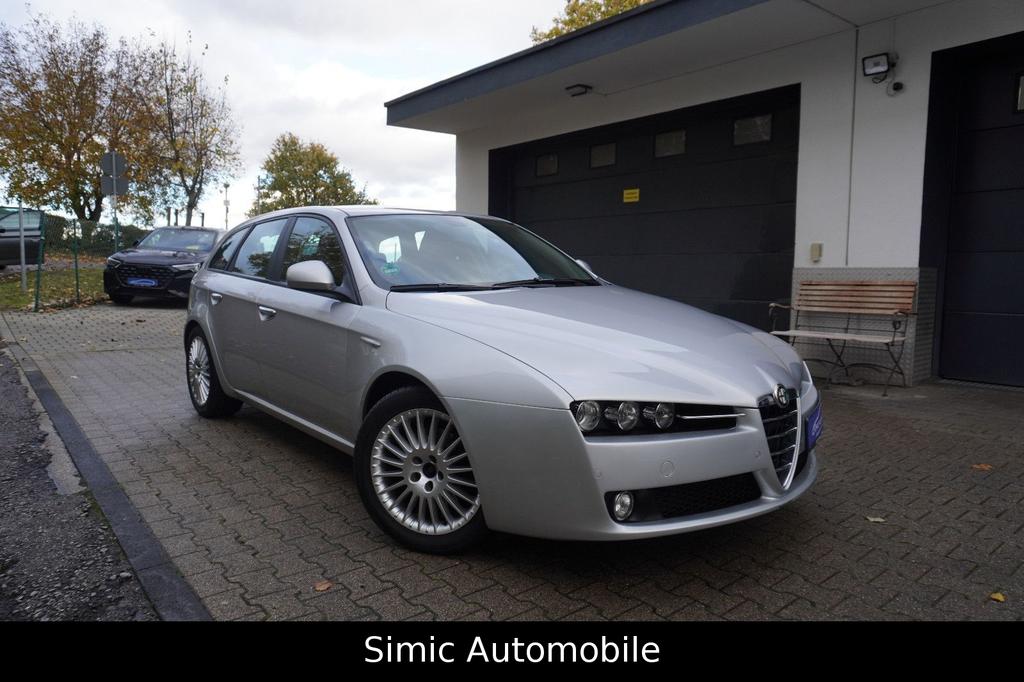 Alfa Romeo 159
