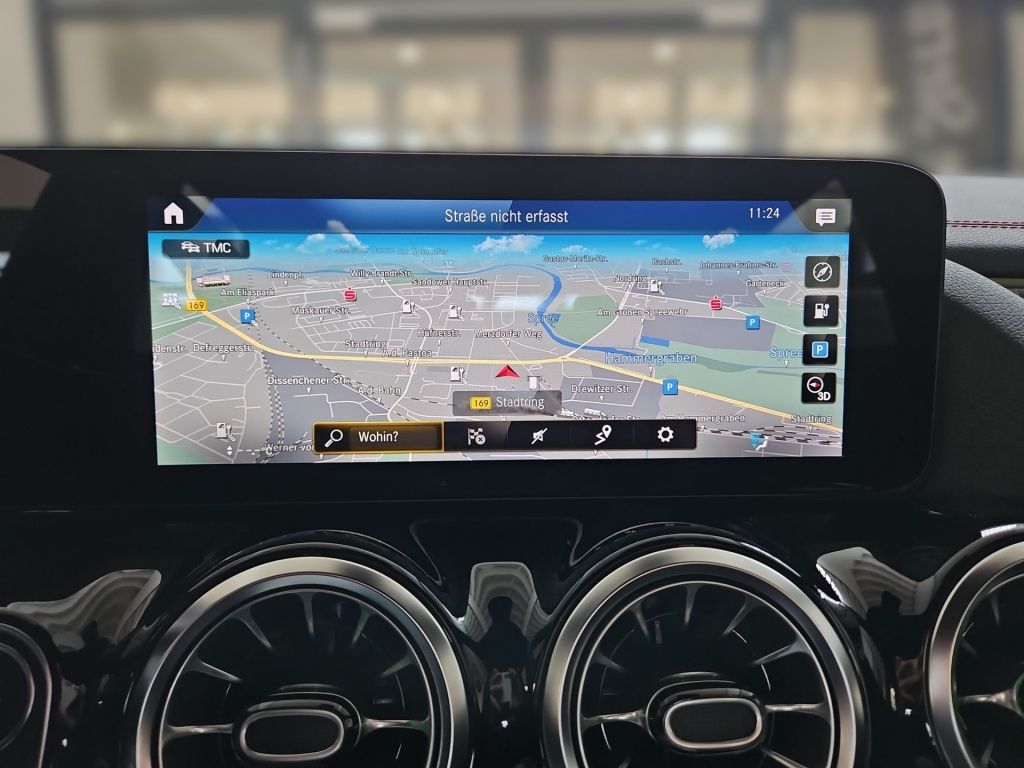 Fahrzeugabbildung Mercedes-Benz EQA 250 AMG Totwi. Navi LED Sport SHZ DAB Ambie.