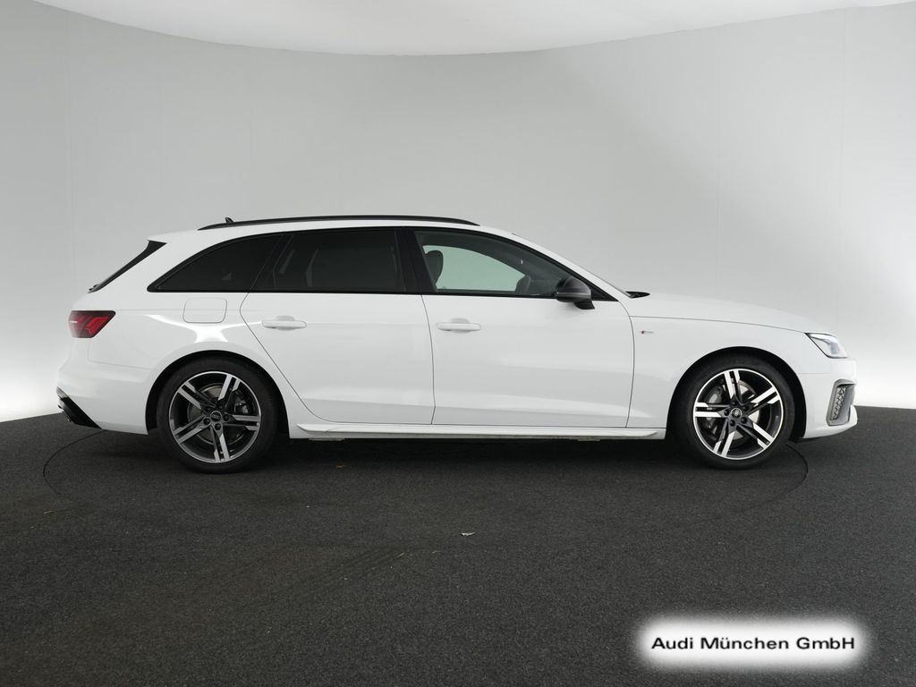 AUDI A4 2024
