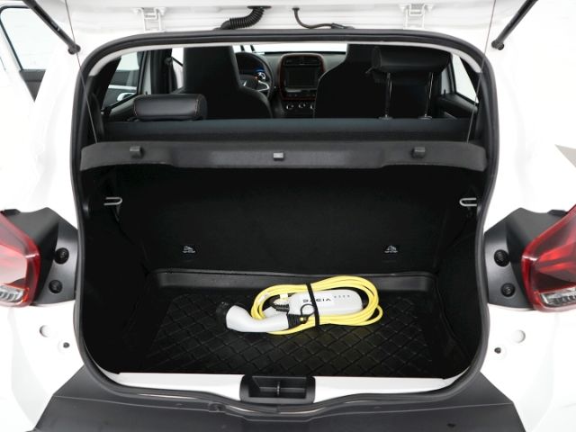 Spring ELECTRIC COMFORT PLUS 27,4 kWh+CARPLAY+AL