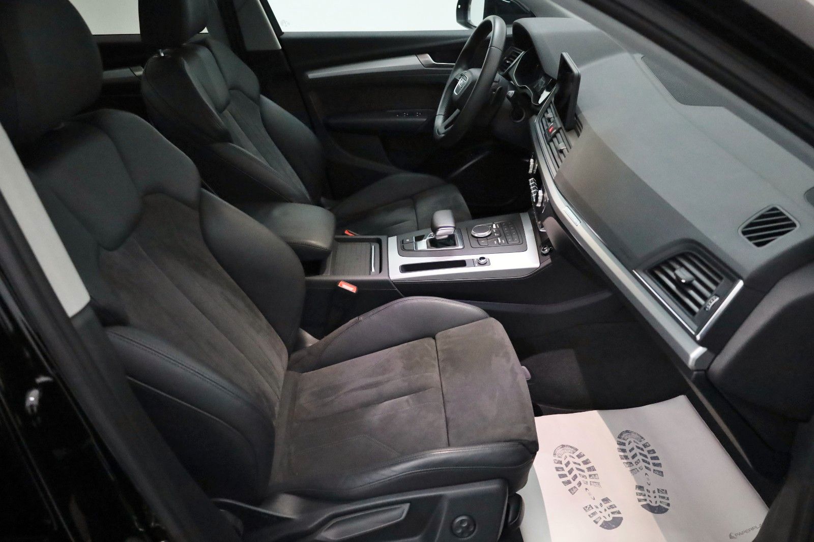 Fahrzeugabbildung Audi Q5 50 TFSI e quattro, S line,Navi,ACC,Panoram+WR