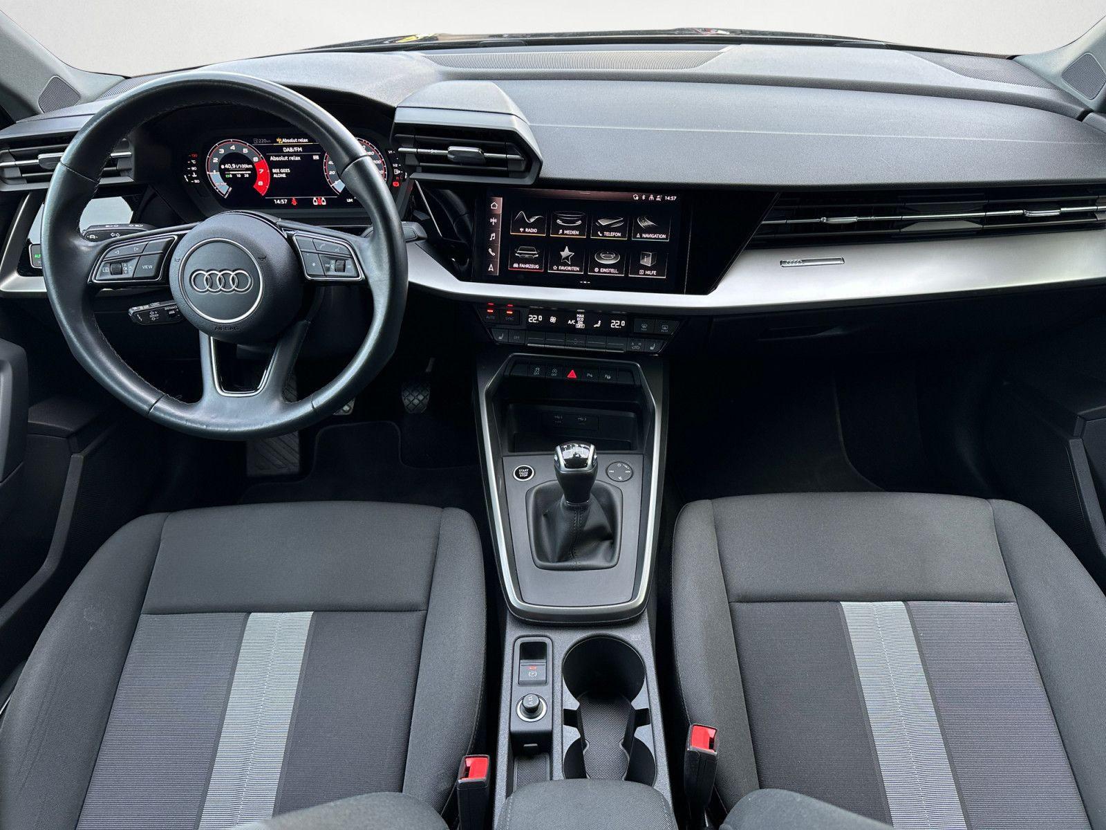 Audi A3 Limousine 30 TFSI LED/Navi/EPH/Assist/uvm., миниатюра 11