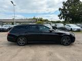 Mercedes-Benz E 300 de T-Modell AMG Line Exterieur - Hybrid (Diesel/Elektro): Schwarz, Schiebedach