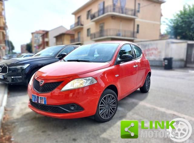 Lancia LANCIA Ypsilon 1.2 69 CV 5 porte S&S Gold