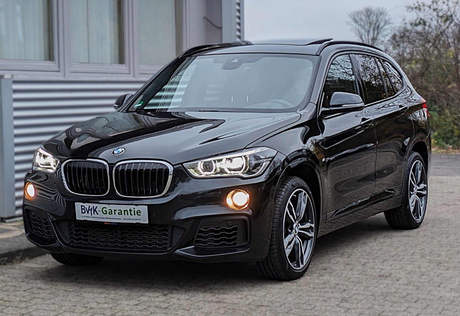 Fahrzeugabbildung BMW X1 XDRIVE 20i M SPORT LEDER PANO ACC NAVI-PL LED