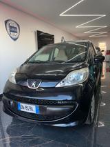 Peugeot 107 1.0 68CV 5p. Plaisir 2Tronic - Peugeot 107 mit Halbautomatikschaltung