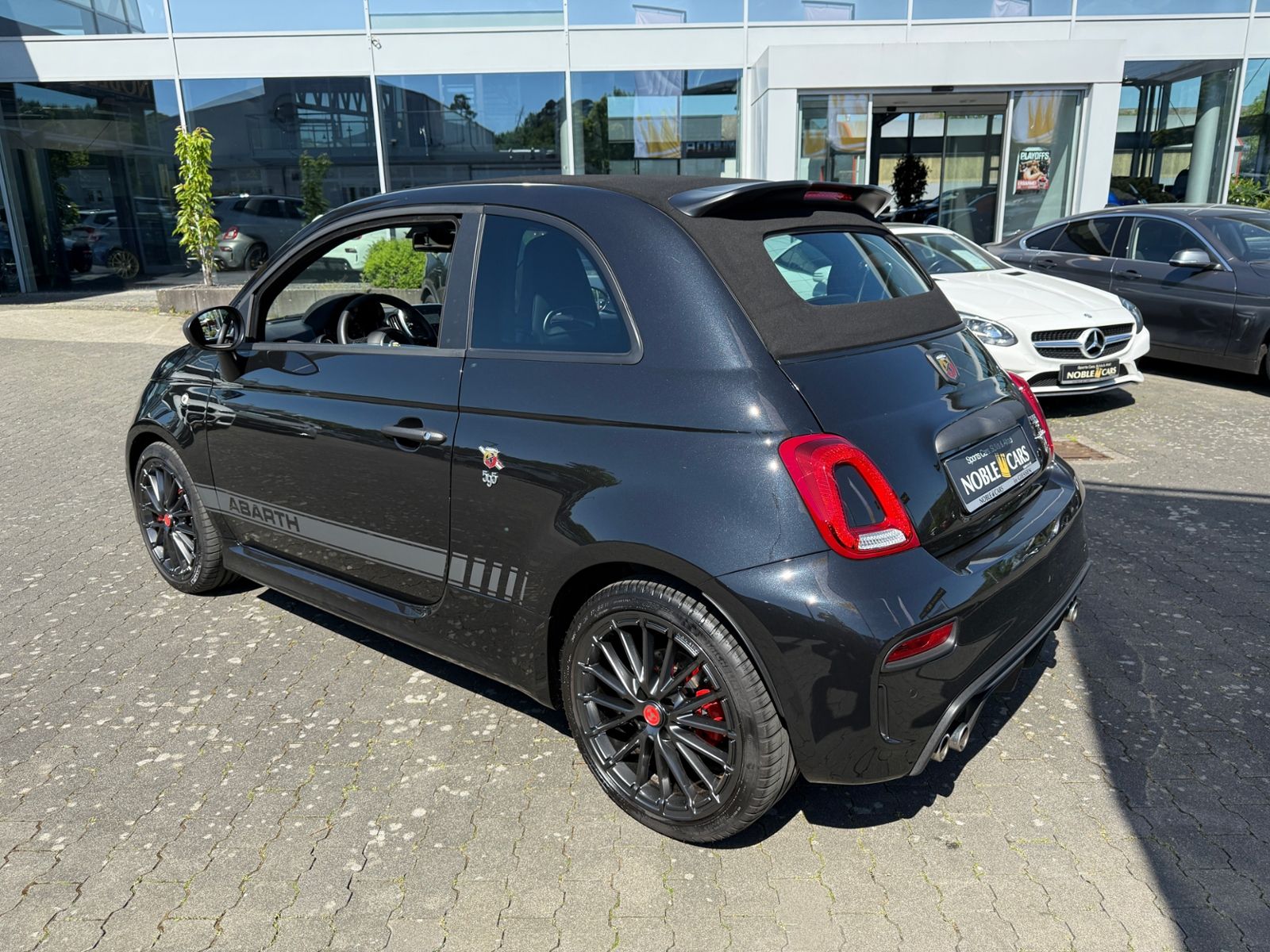Fahrzeugabbildung Abarth 595C Competizione SHZ XENON NAVI