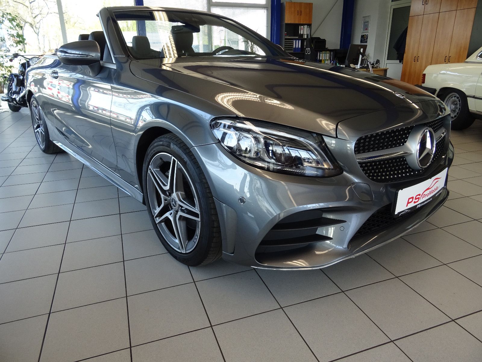 MERCEDES-BENZ C 180 Cabrio AMG  Autom-LED- Kamera-DAB