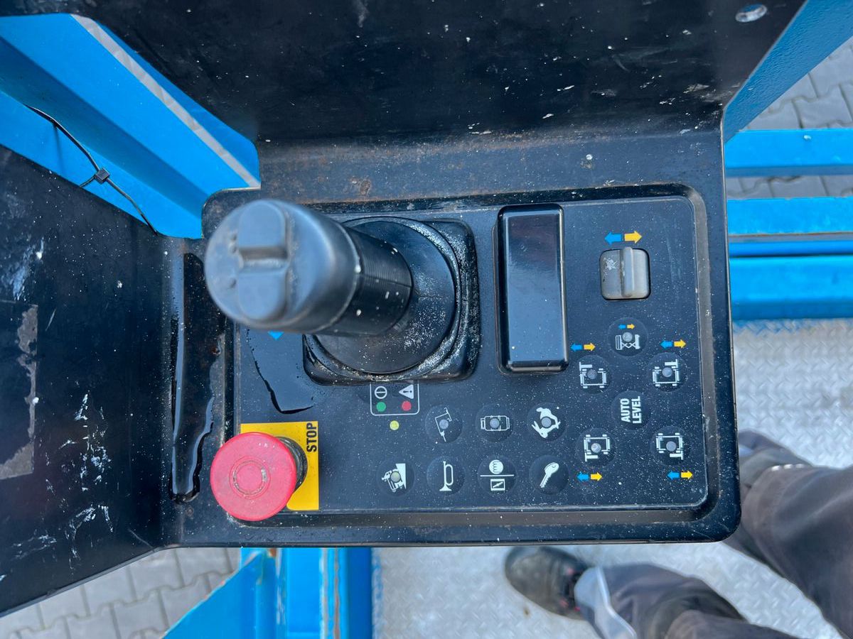 Fahrzeugabbildung Genie GS 3268 / 2.386h / Arbeitshöhe: 12m