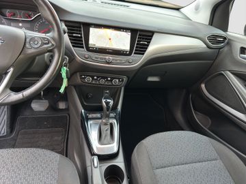 Fotografie 13 des Opel Crossland (X) Crossland 1.2 Turbo Enjoy Automatik LED