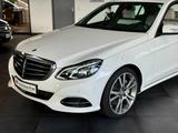Mercedes-Benz E 400 V6 CGI Elegance*Traumhaft*Kamera*H&K*Nappa - Mercedes-Benz E 400: Automatik