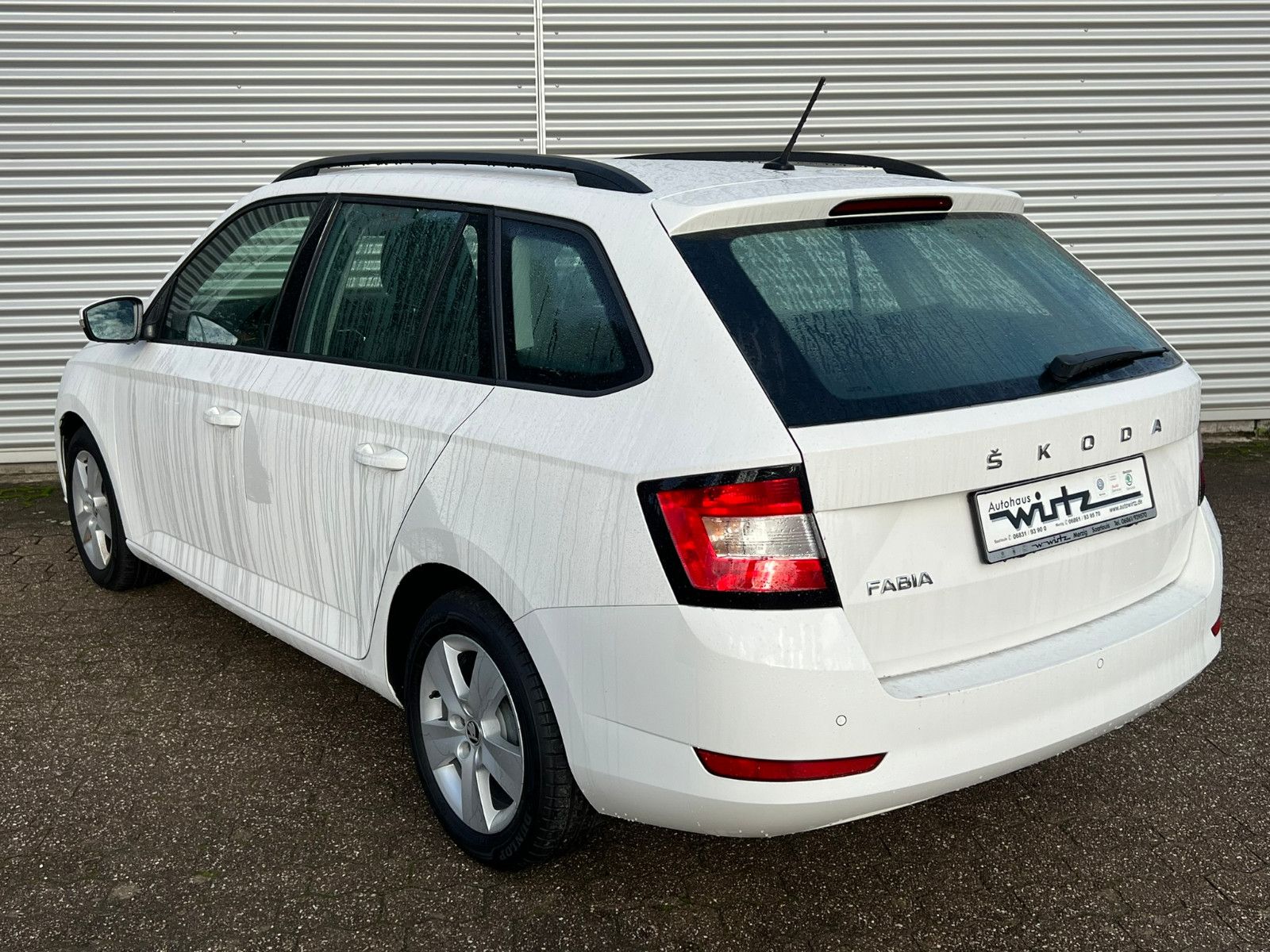 Fahrzeugabbildung SKODA Fabia Combi 1.0 TSI