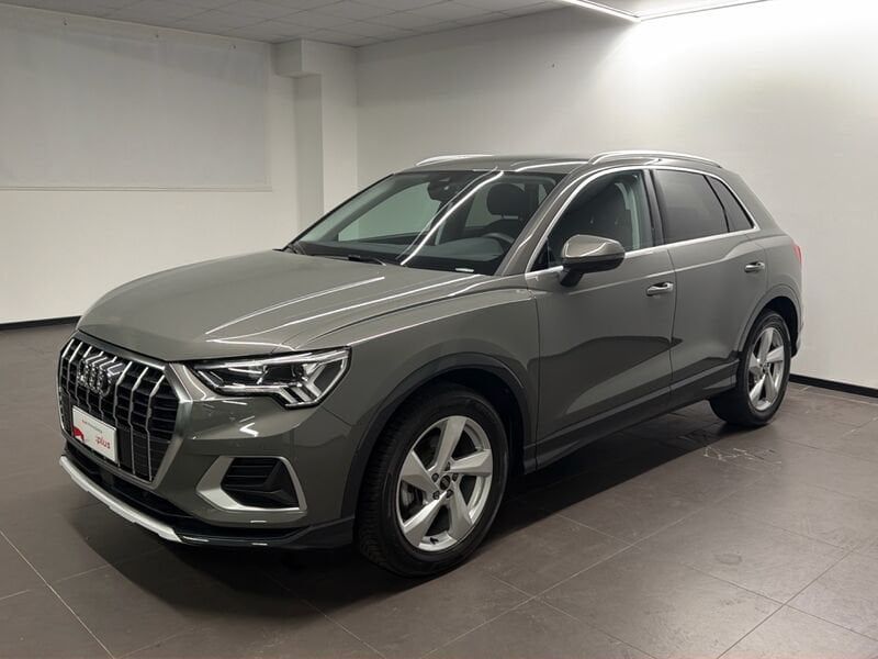 Image of Audi Q3