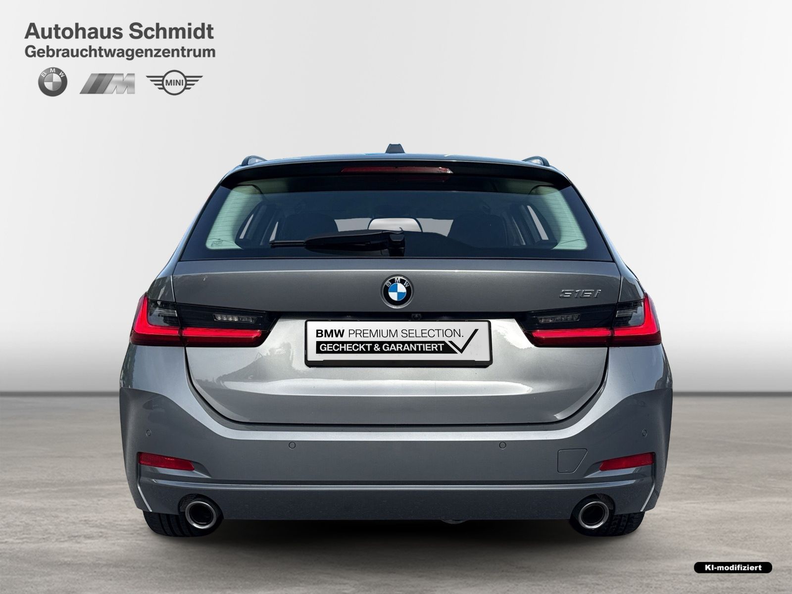 BMW 318i Touring 17 LC Prof. HUD AH foto 4