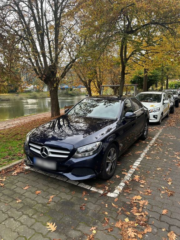 Image of Mercedes-Benz C 200