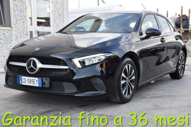 MERCEDES-BENZ MERCEDES-BENZ A 180 d Automatic Business Extra *