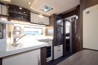 Phoenix MaXi-Alkoven 7900 QRSL -Mod.23 -600W Solar (24/30)