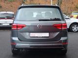Volkswagen Touran 2.0 TDI DSG R-Line LED Navi Panorama ACC - Volkswagen Touran mit Diesel-Antrieb: Kleinbus