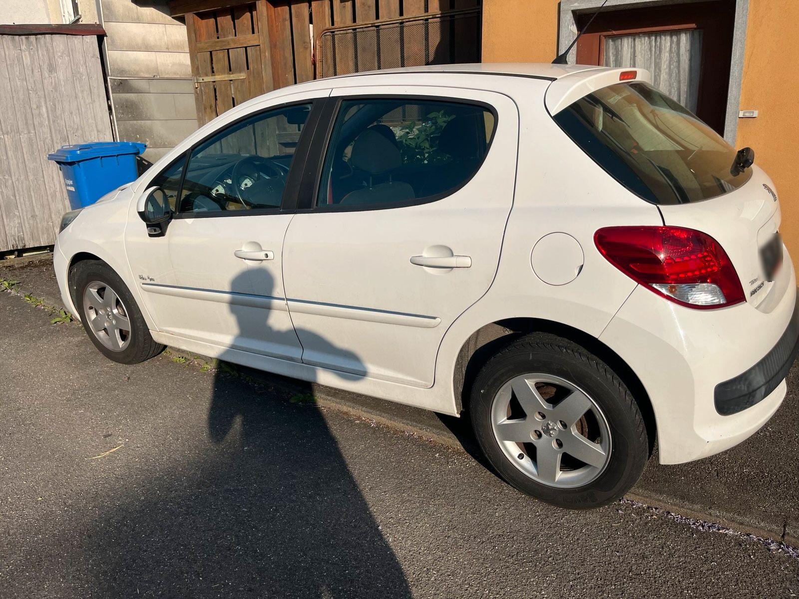 Peugeot 207