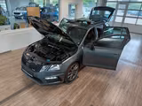 Skoda Octavia Combi RS 2.0TSI DSG*AHK*PSD*LED*DCC*NAVI - Skoda Octavia: Dsg