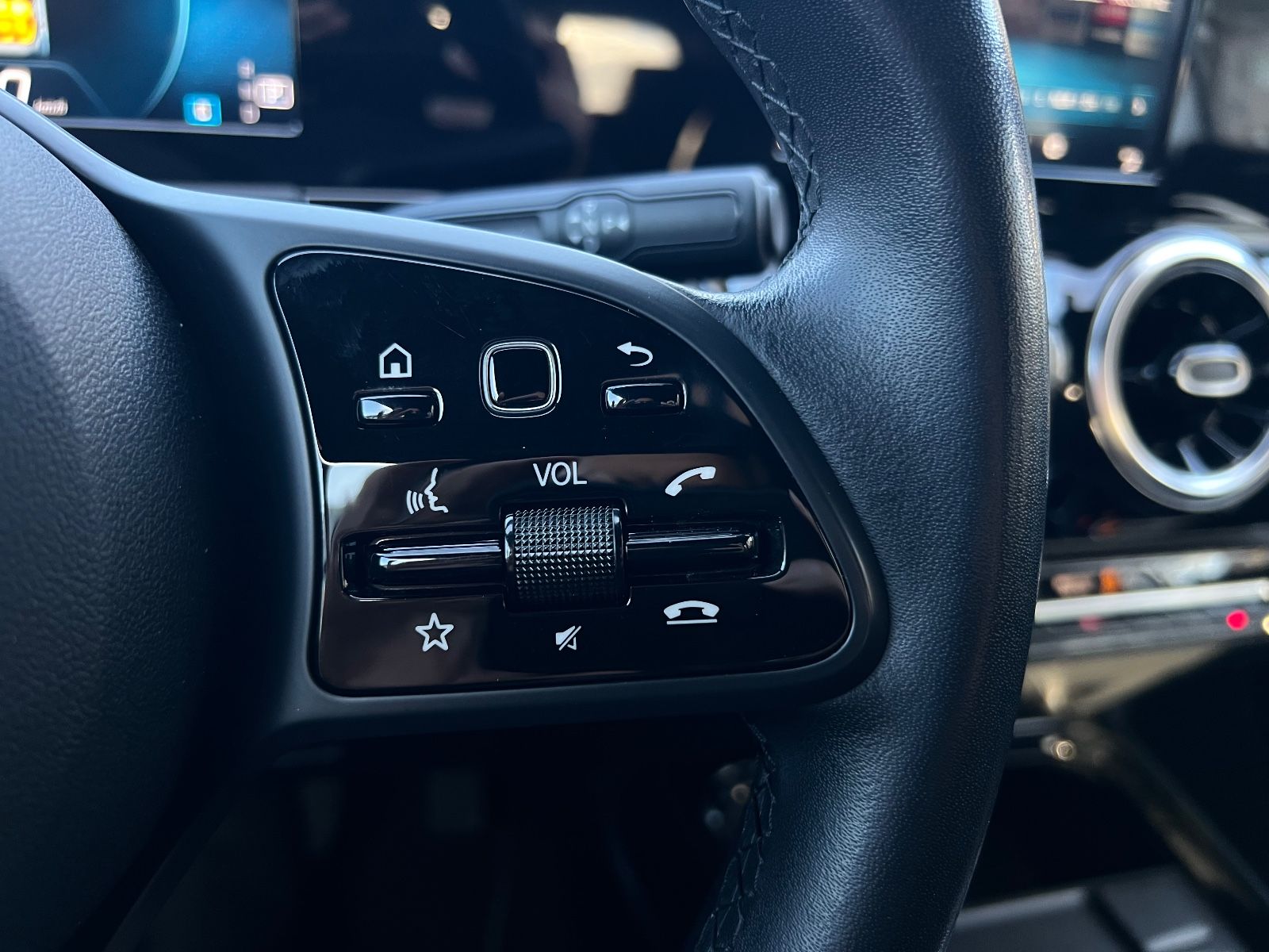 B 180 d *LED*84.000km*Automatik*Teilleder*Temp*