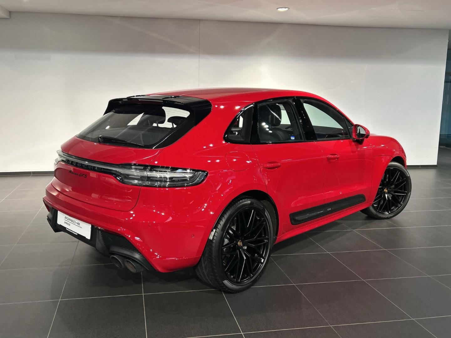 Porsche Macan GTS Burmester Surround-View Rückfahrkamera