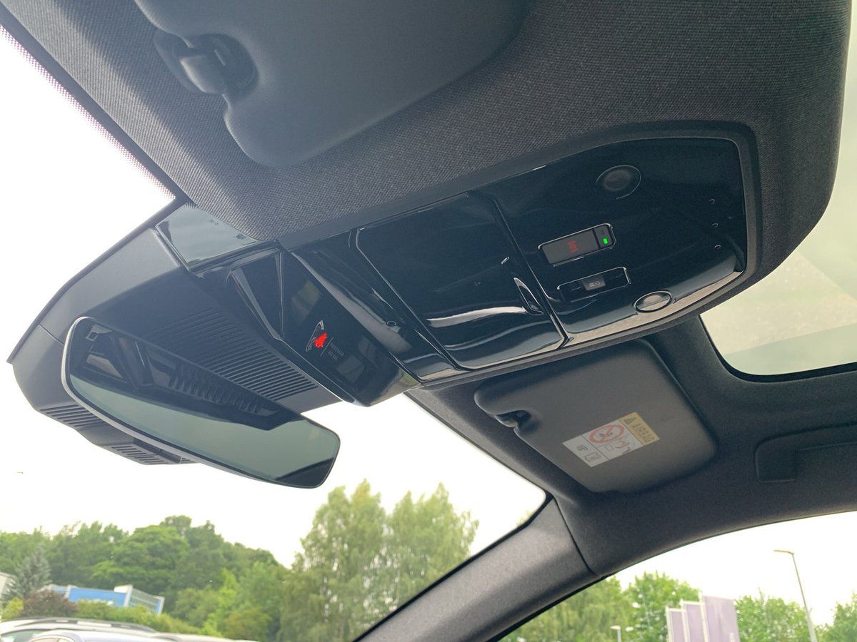 Renault Rafale - Bild 27