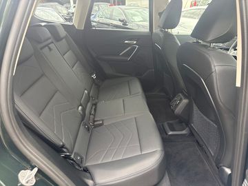 BMW iX1 xDrive30 (ab 2022) xLine Head-Up DAB LED